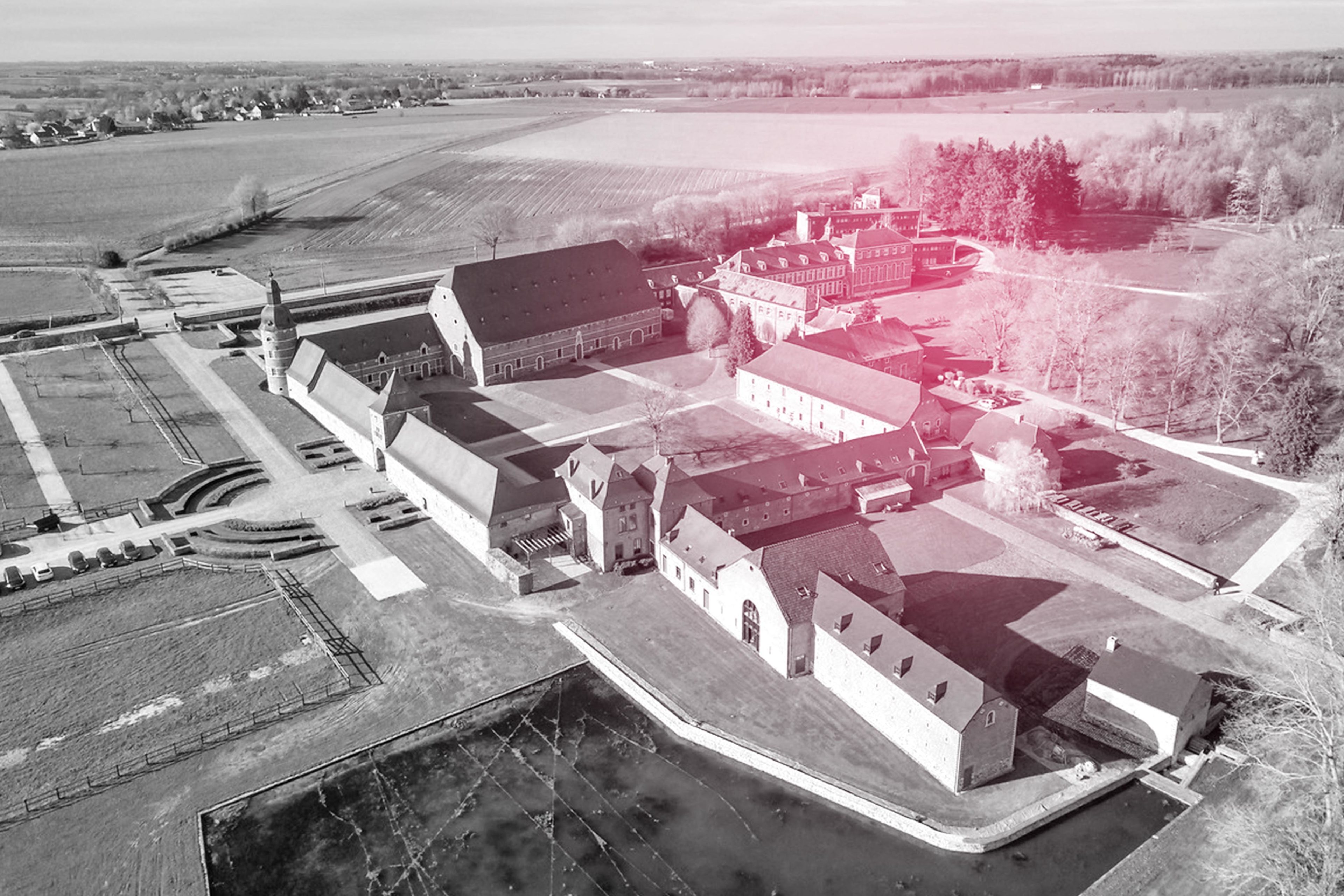 Photos-4-min-3840x2560